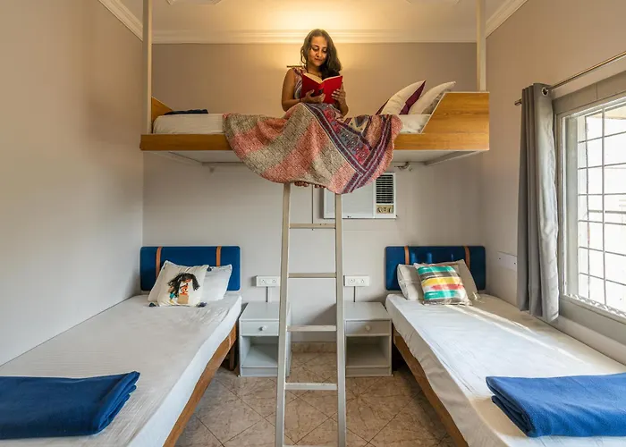 Madpackers Rishikesh Laxman JhulaHostel